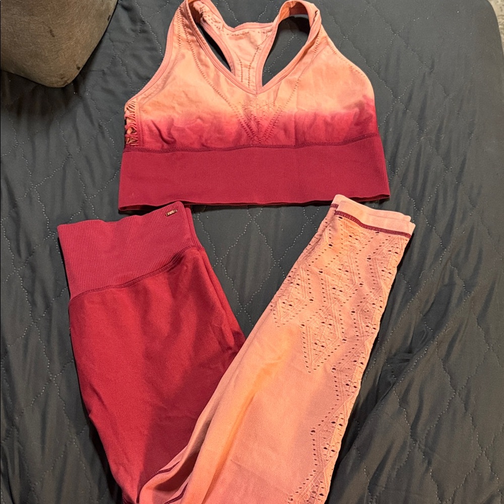 PINK Victoria's Secret Gradient Sports Bra and Leggings - Pink and Red
